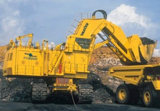    Komatsu PC8000-6 